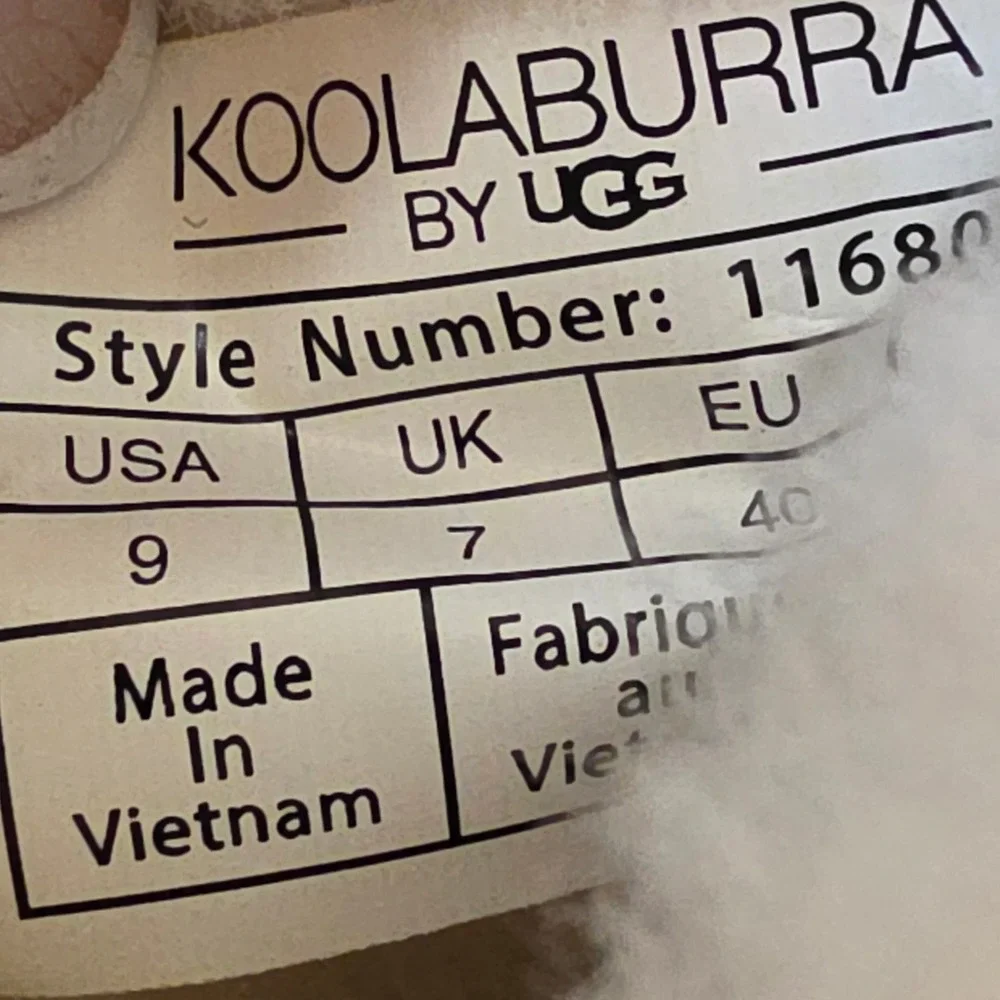 Koolaburra by UGG Womens Waterproof Mini Hybrid Suede Ankle Boots Booties 9M NEW